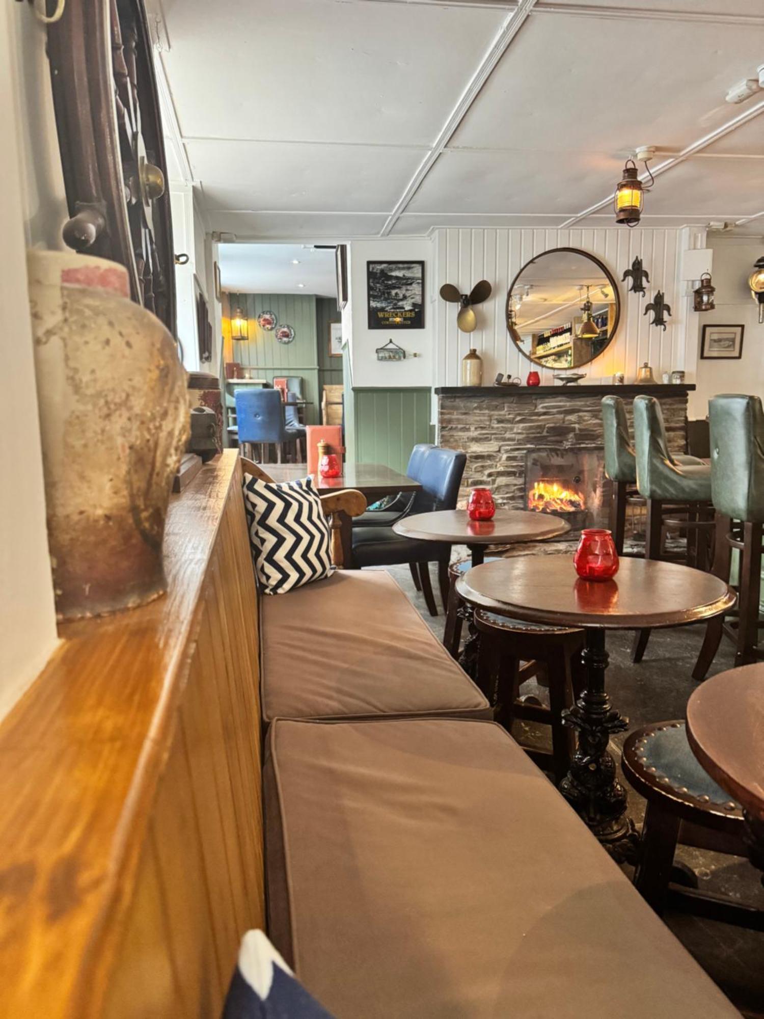 The London Inn แพดสโตว์ ภายนอก รูปภาพ