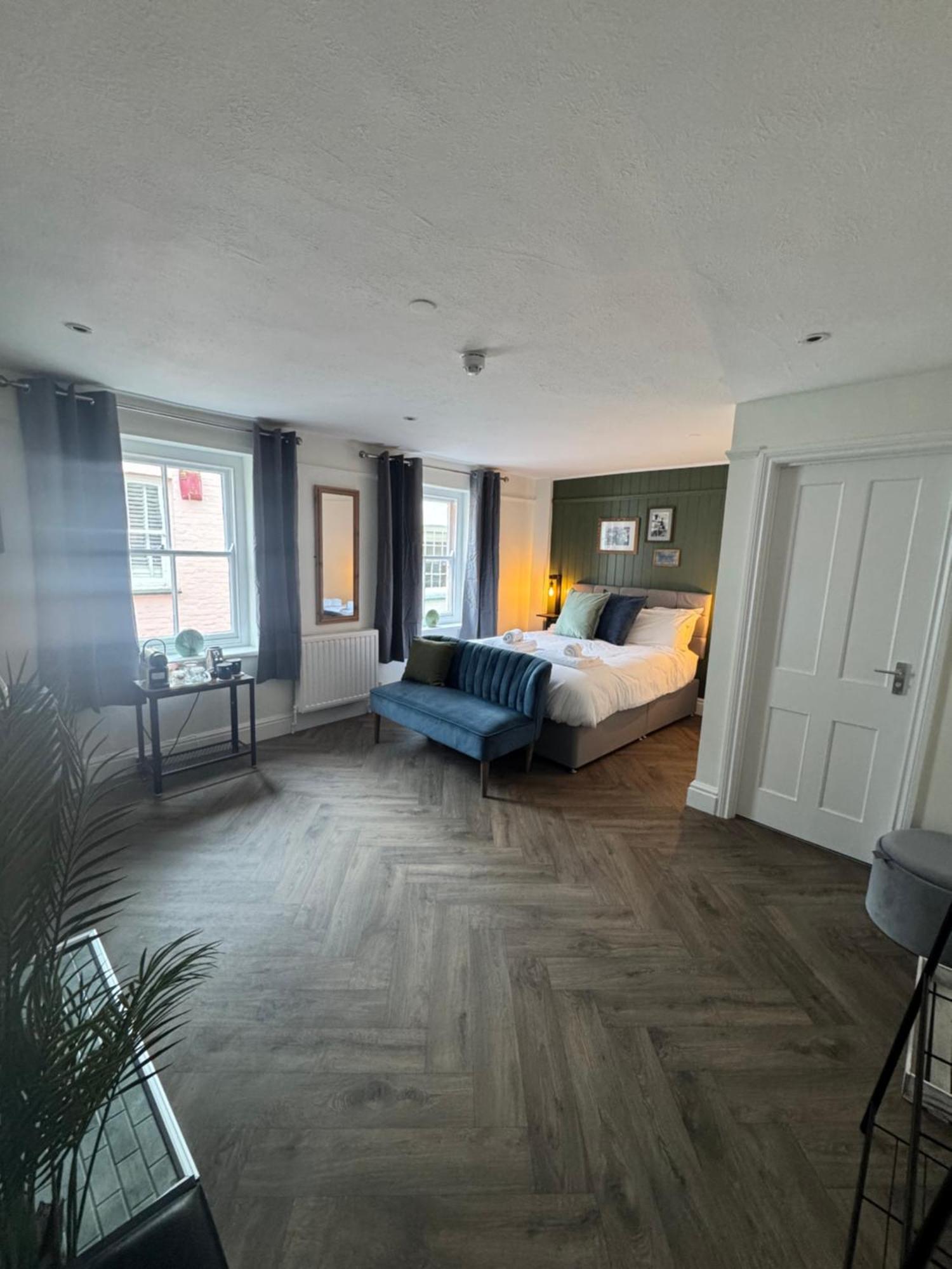 The London Inn แพดสโตว์ ภายนอก รูปภาพ